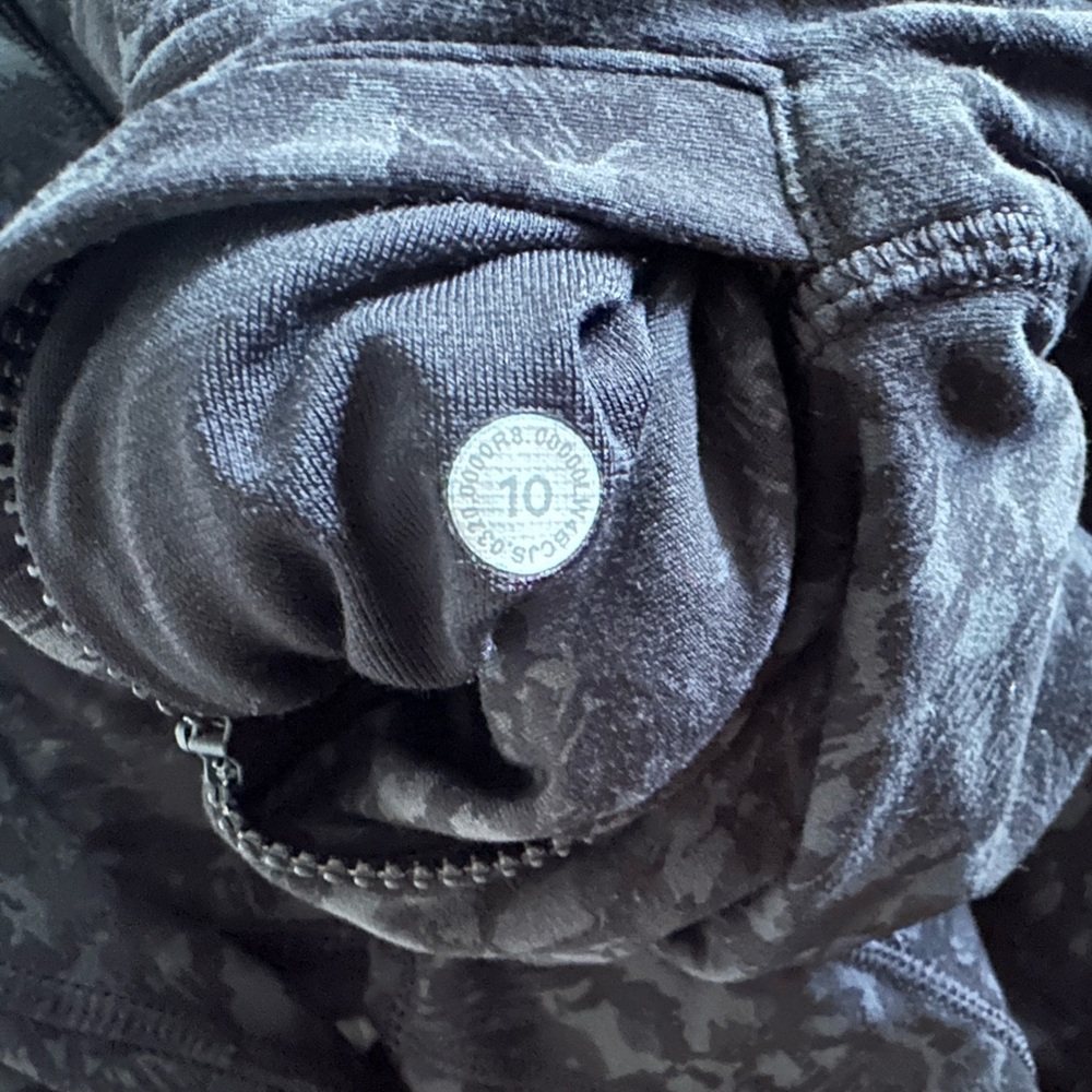 Patterned Lululemon Define Jacket Size 10 - image 4